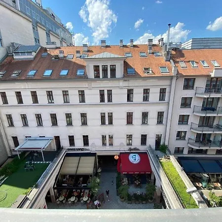 Downtown Gozsdu Vibe Apartment II Budapest Exterior photo